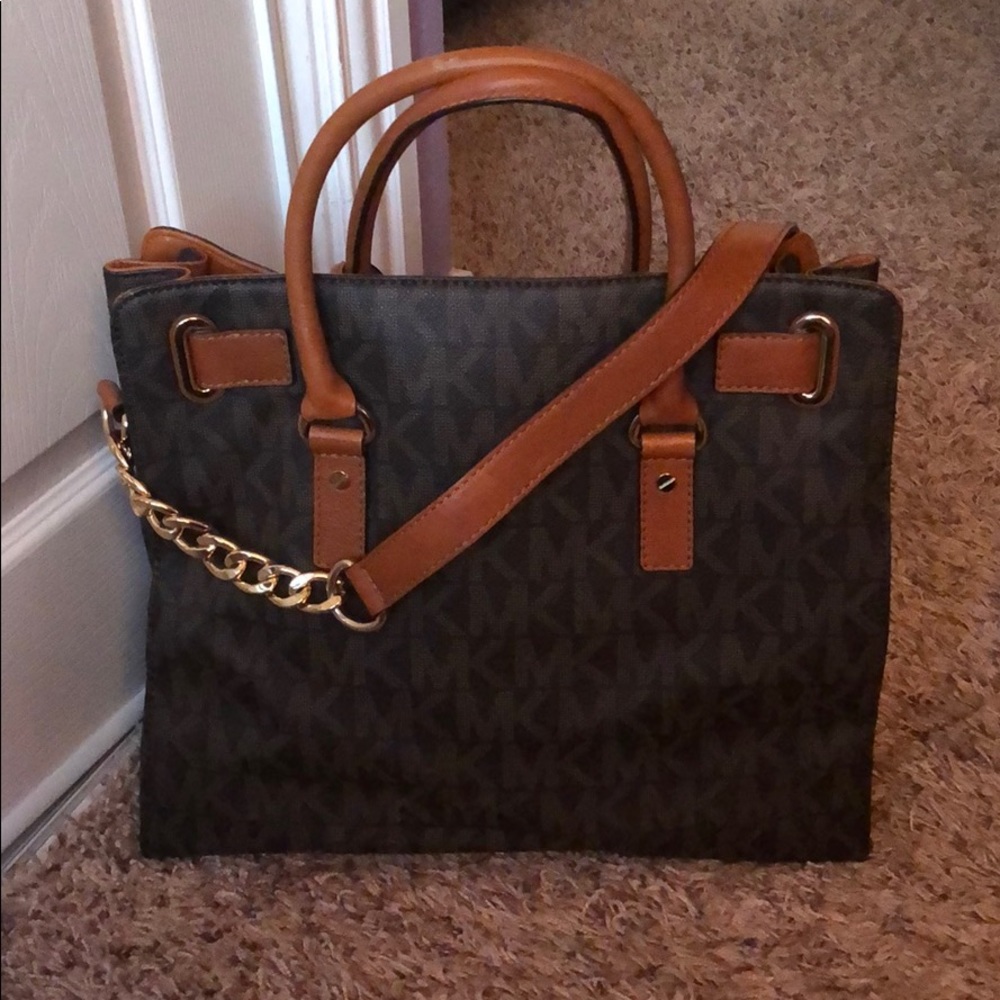 Authentic!! Michael kors shoulder bag - Picture 2 of 3